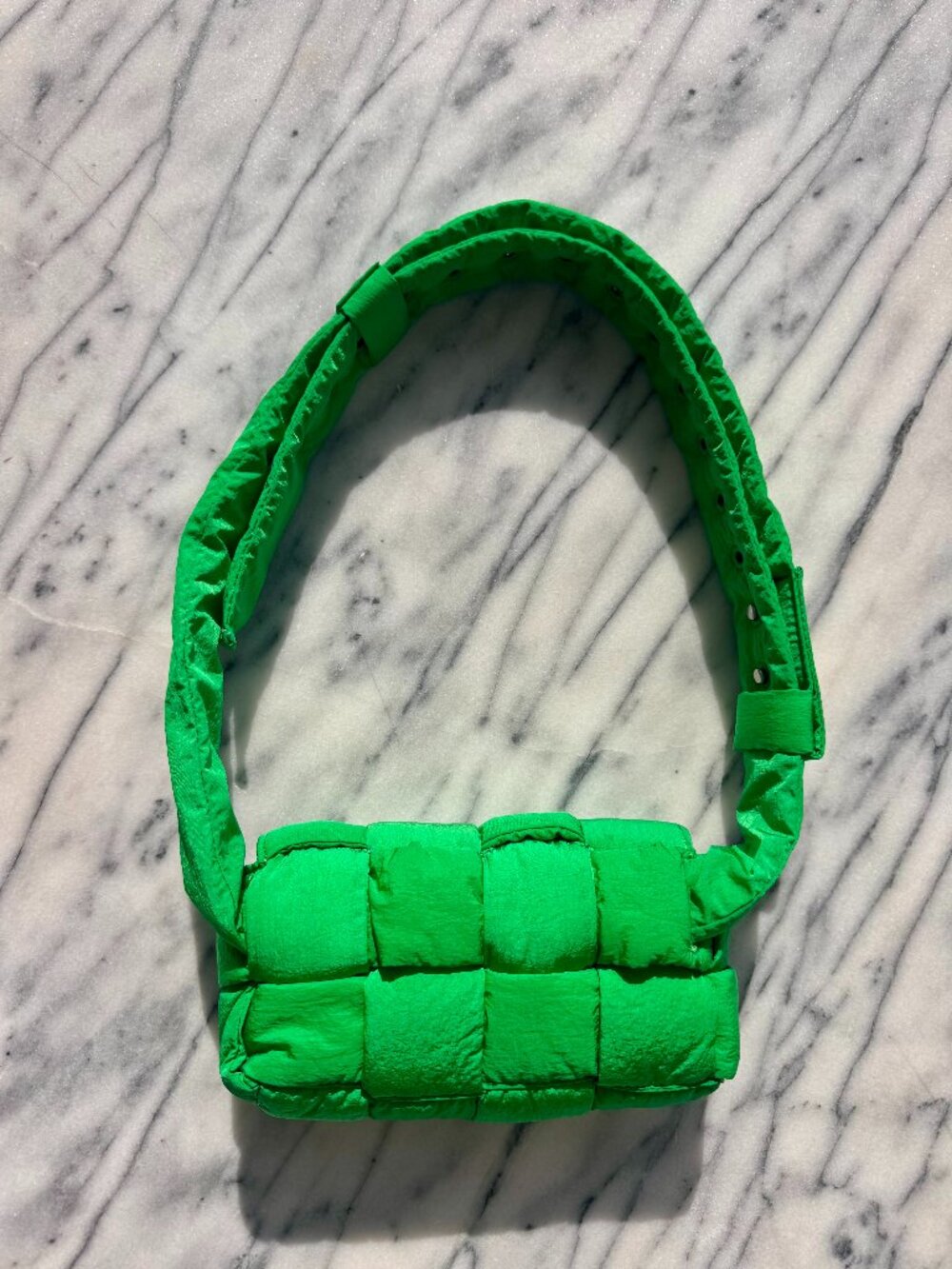 🇮🇹 Bottega Veneta - Padded Cassette Nylon Crossbody Bag Parakeet Green w/ Box
